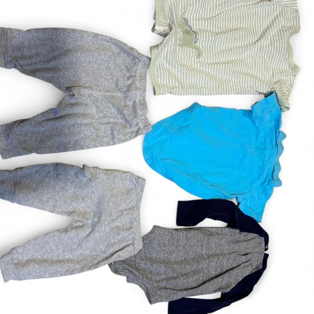 Baby boy bundle of 5 pieces